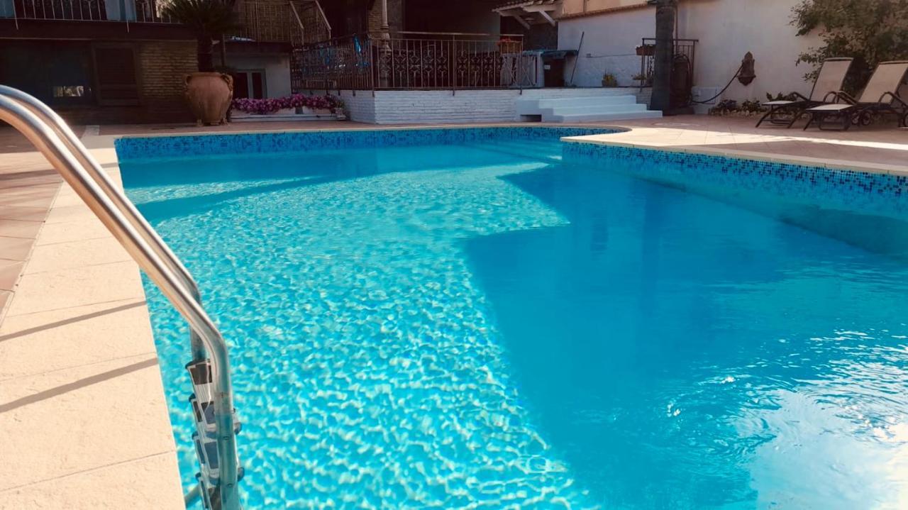 Sofi House-Appartamento In Villa Con Piscina Scafati Ngoại thất bức ảnh